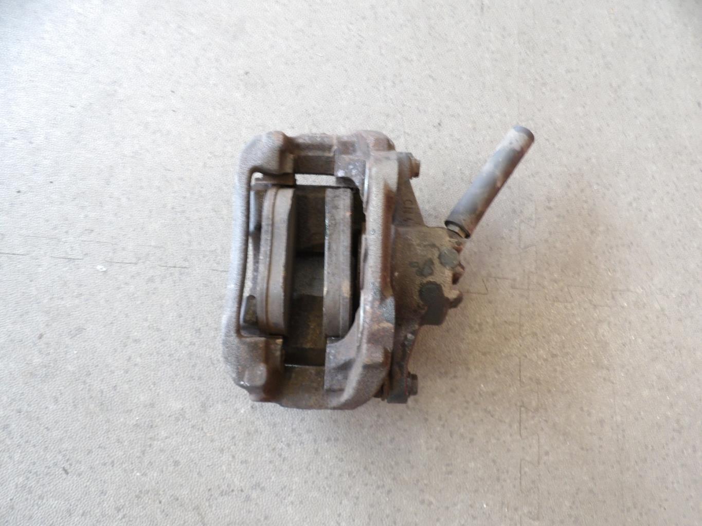 Etrier avant gauche (freinage) CITROEN C4 1 PHASE 1 COUPE Essence - 1