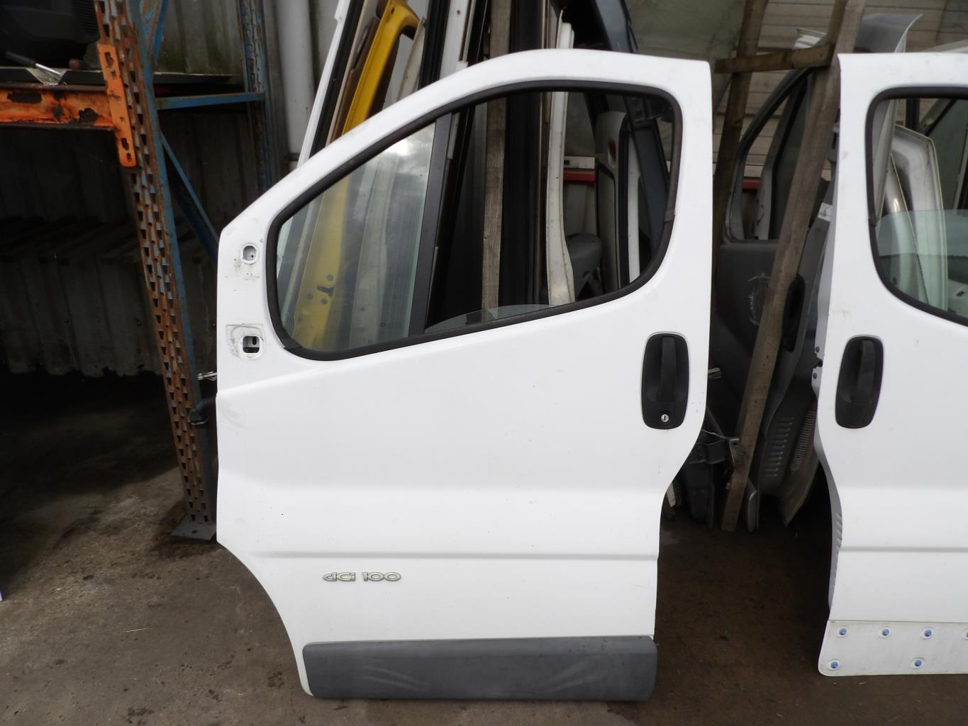 Porte avant gauche RENAULT TRAFIC 2 PHASE 1 Diesel - 1