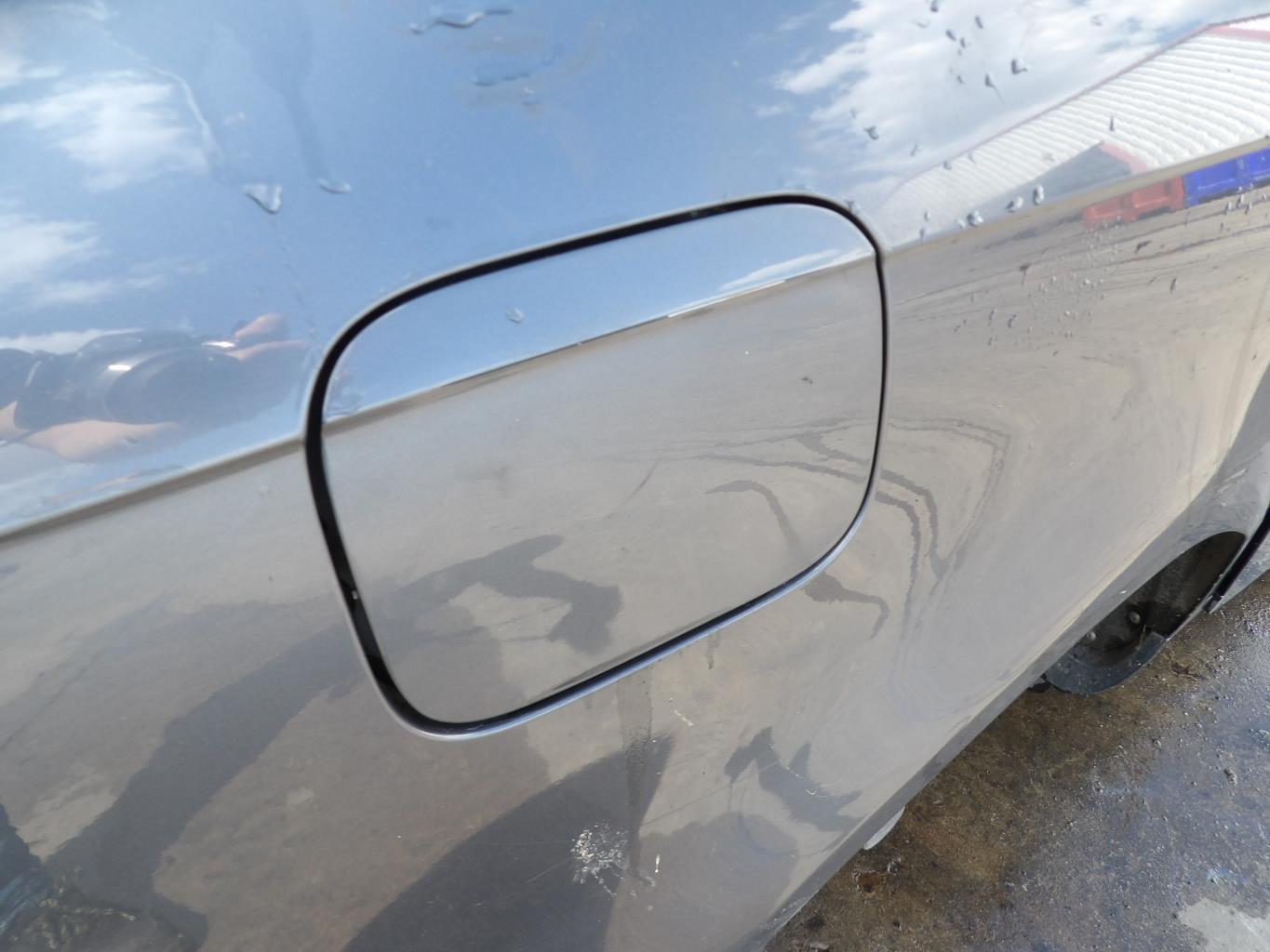 Trappe d'essence AUDI A4 2 AVANT PHASE 2 BREAK Diesel - 1