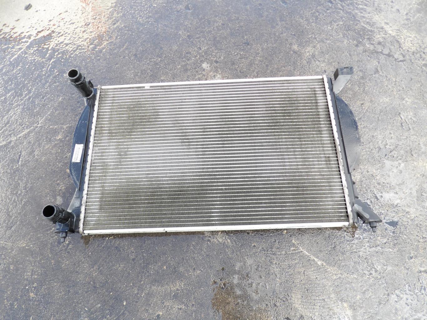 Radiateur eau AUDI A4 2 AVANT PHASE 2 BREAK Diesel - 1
