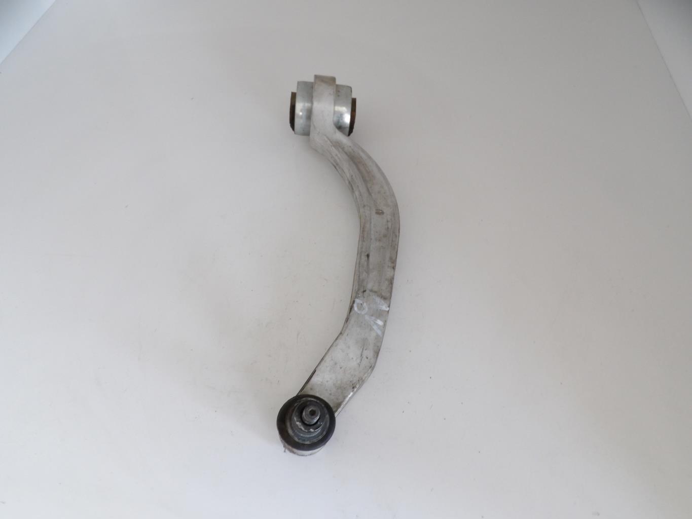 Triangle avant droit AUDI A4 2 AVANT PHASE 2 BREAK Diesel - 1