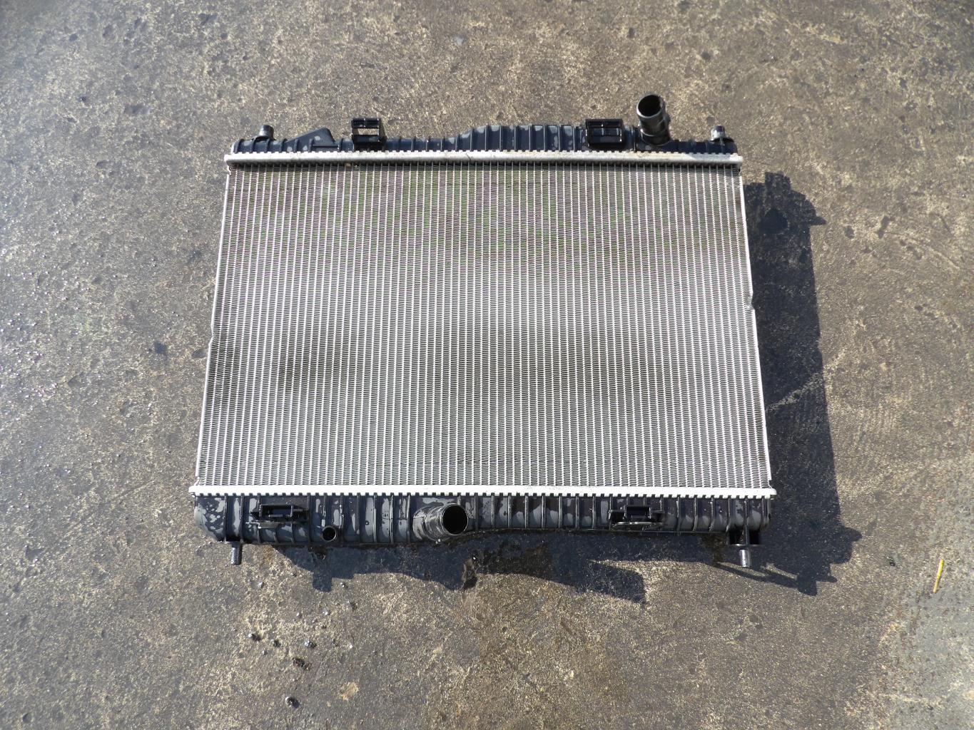 Radiateur eau FORD FIESTA 6 PHASE 1 Diesel - 1