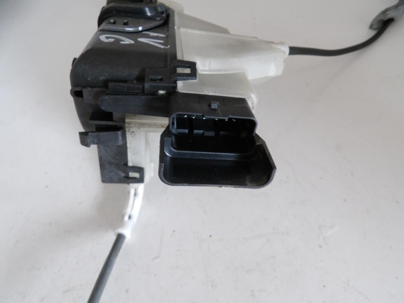 Serrure avant gauche CITROEN C3 3 PHASE 1 Diesel - 1