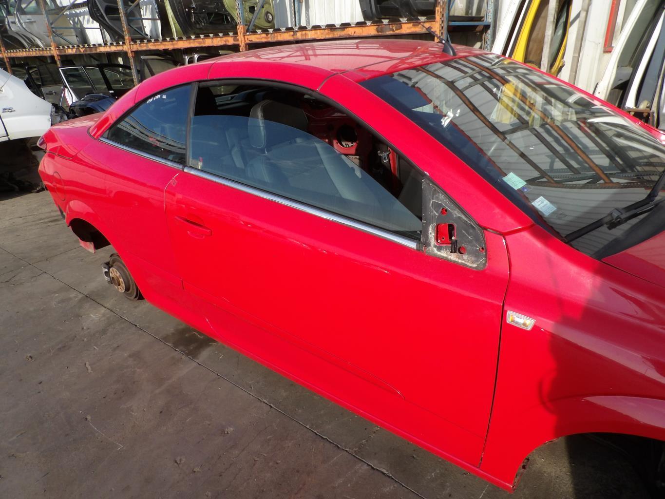 Serrure avant droit OPEL ASTRA H TWINTOP CABRIOLET Diesel - 1