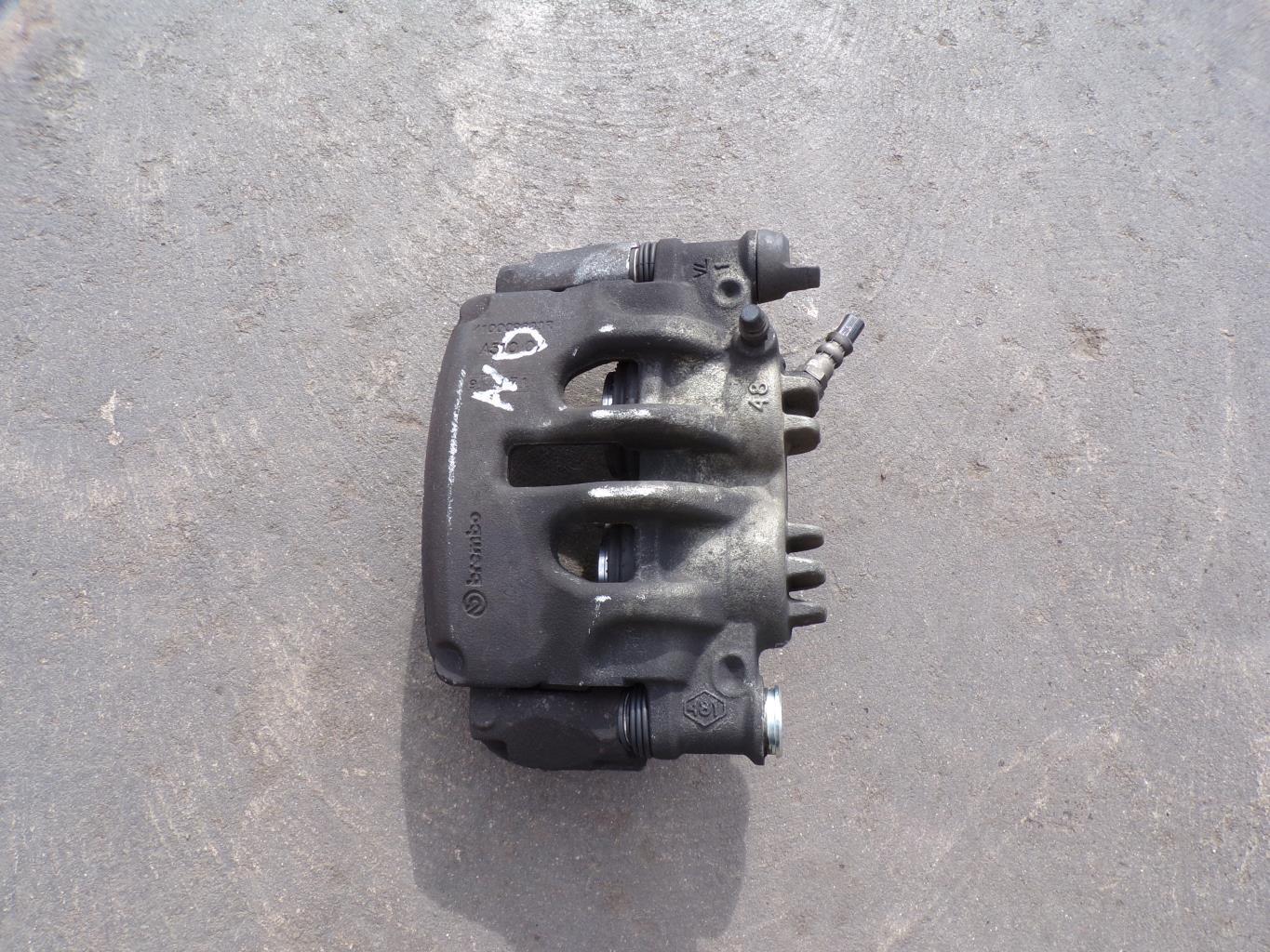 Etrier avant droit (freinage) RENAULT MASTER 3 PHASE 3 Diesel - 1