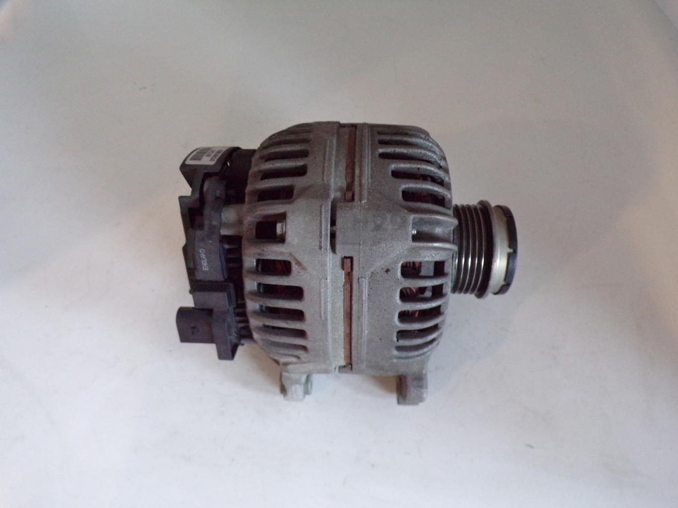 Alternateur VOLKSWAGEN PASSAT 4 PHASE 1 BREAK Diesel - 1