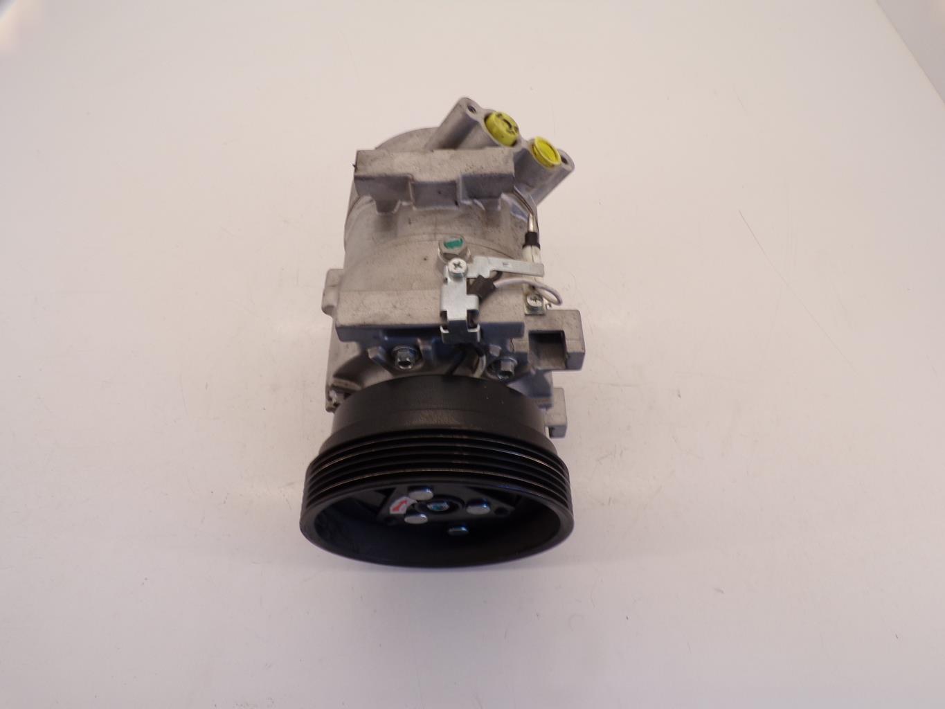 Compresseur clim DACIA SANDERO 1 Diesel - 1