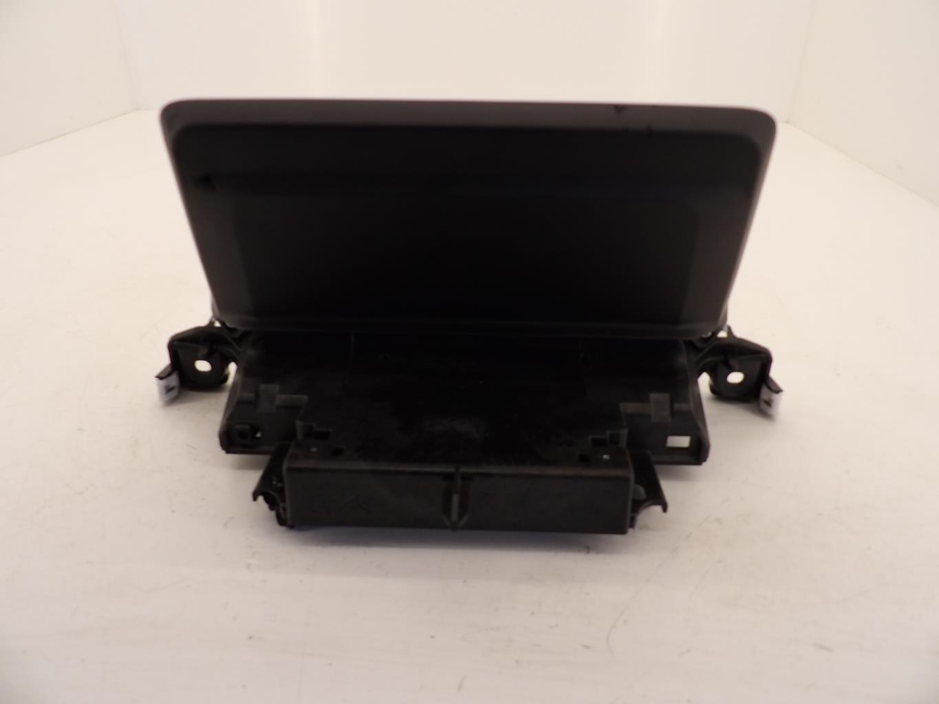 Ecran GPS PEUGEOT 5008 2 PHASE 1 Essence - 1