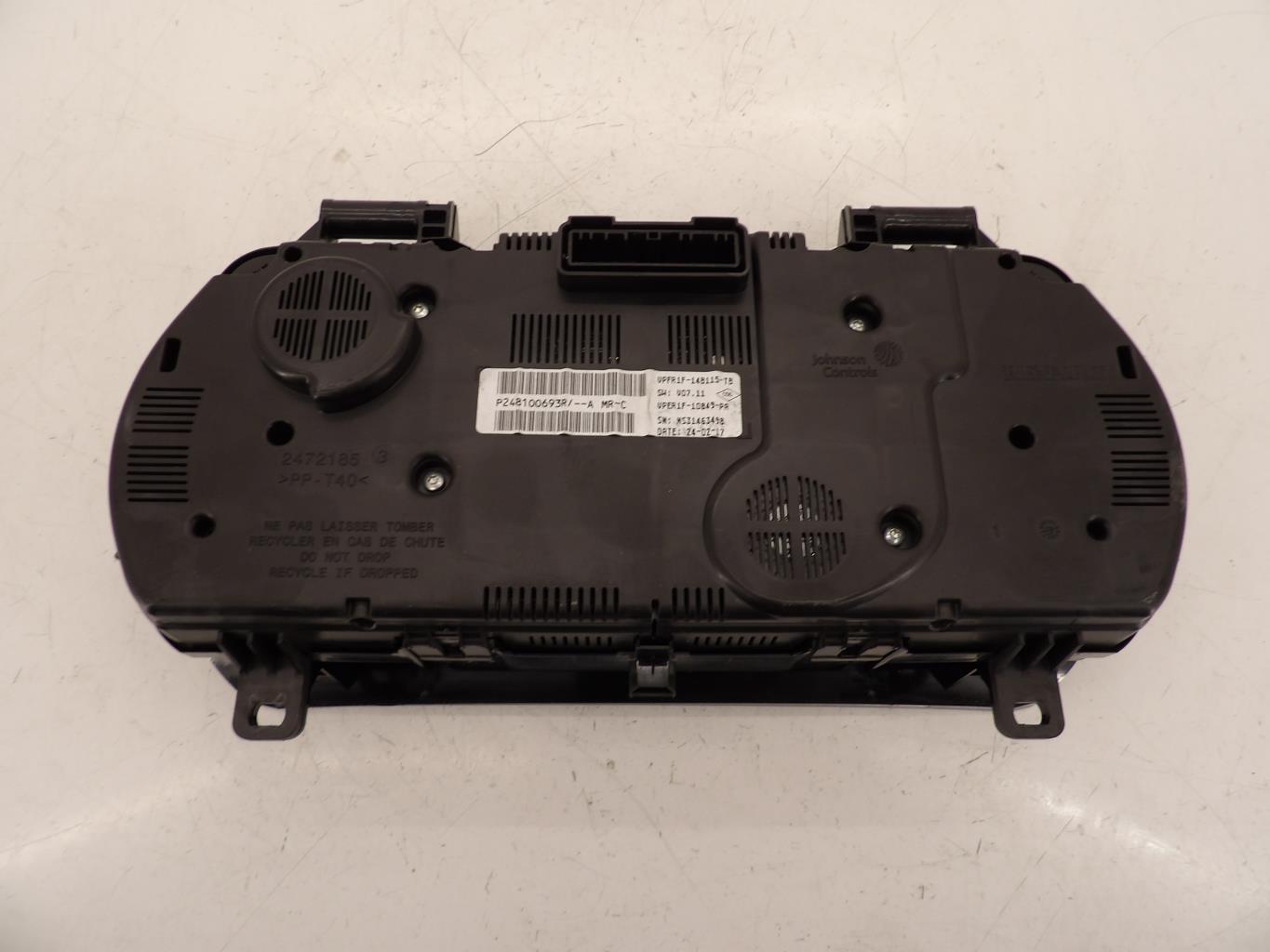 Compteur RENAULT MEGANE 4 PHASE 1 BREAK Diesel - 1