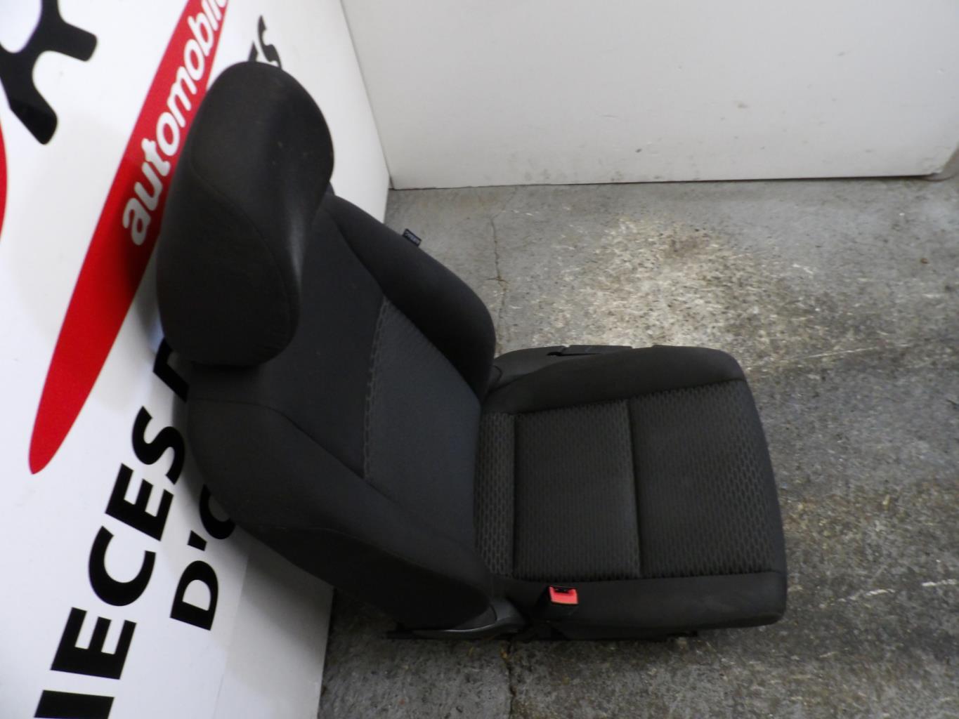 Siege avant gauche VOLKSWAGEN GOLF 6 Essence - 1