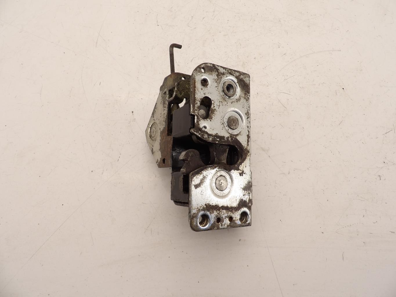 Serrure de porte laterale droite IVECO DAILY 3  - 1