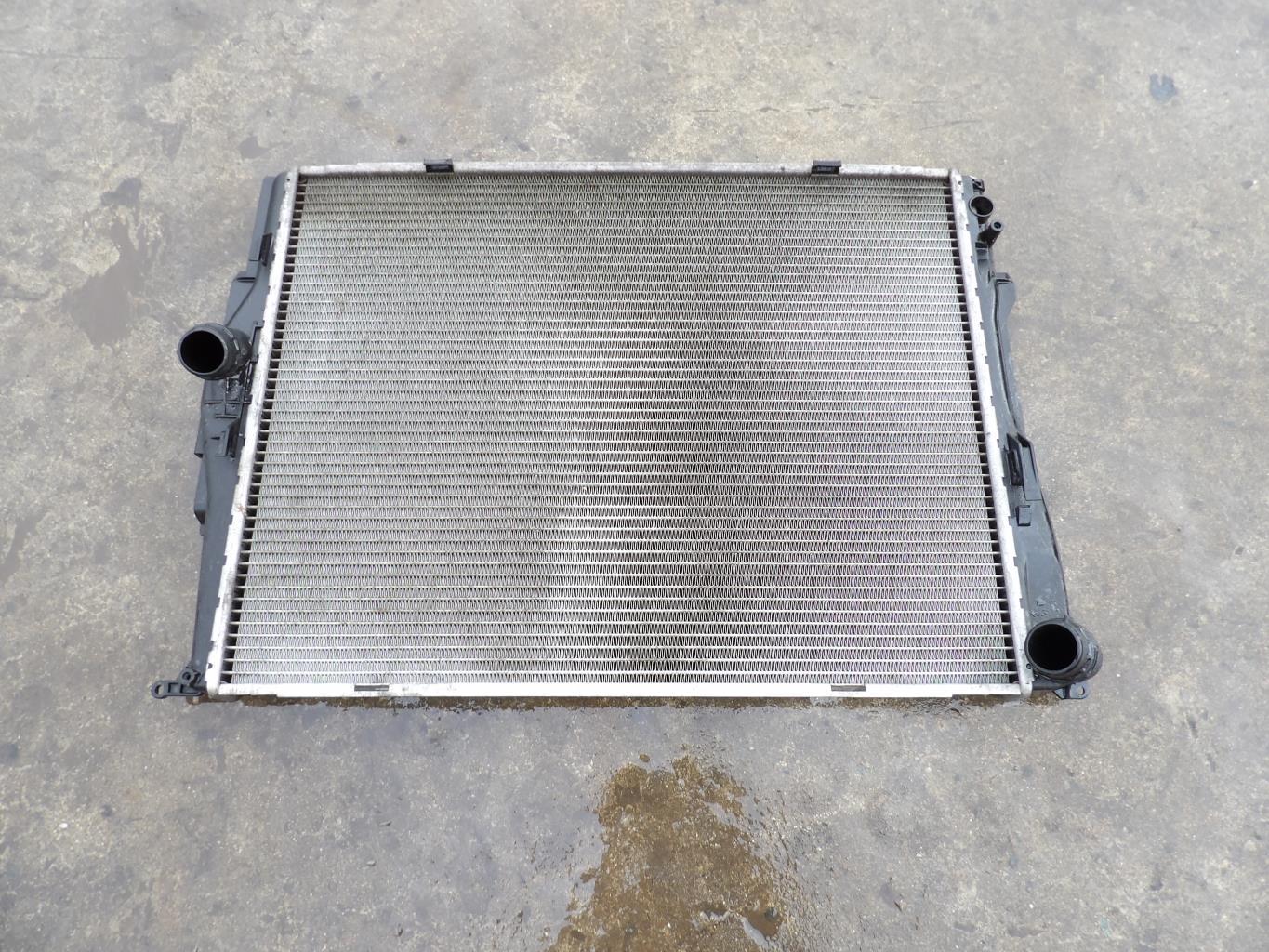 Radiateur eau BMW SERIE 3 E92 COUPE PHASE 1 Essence - 1