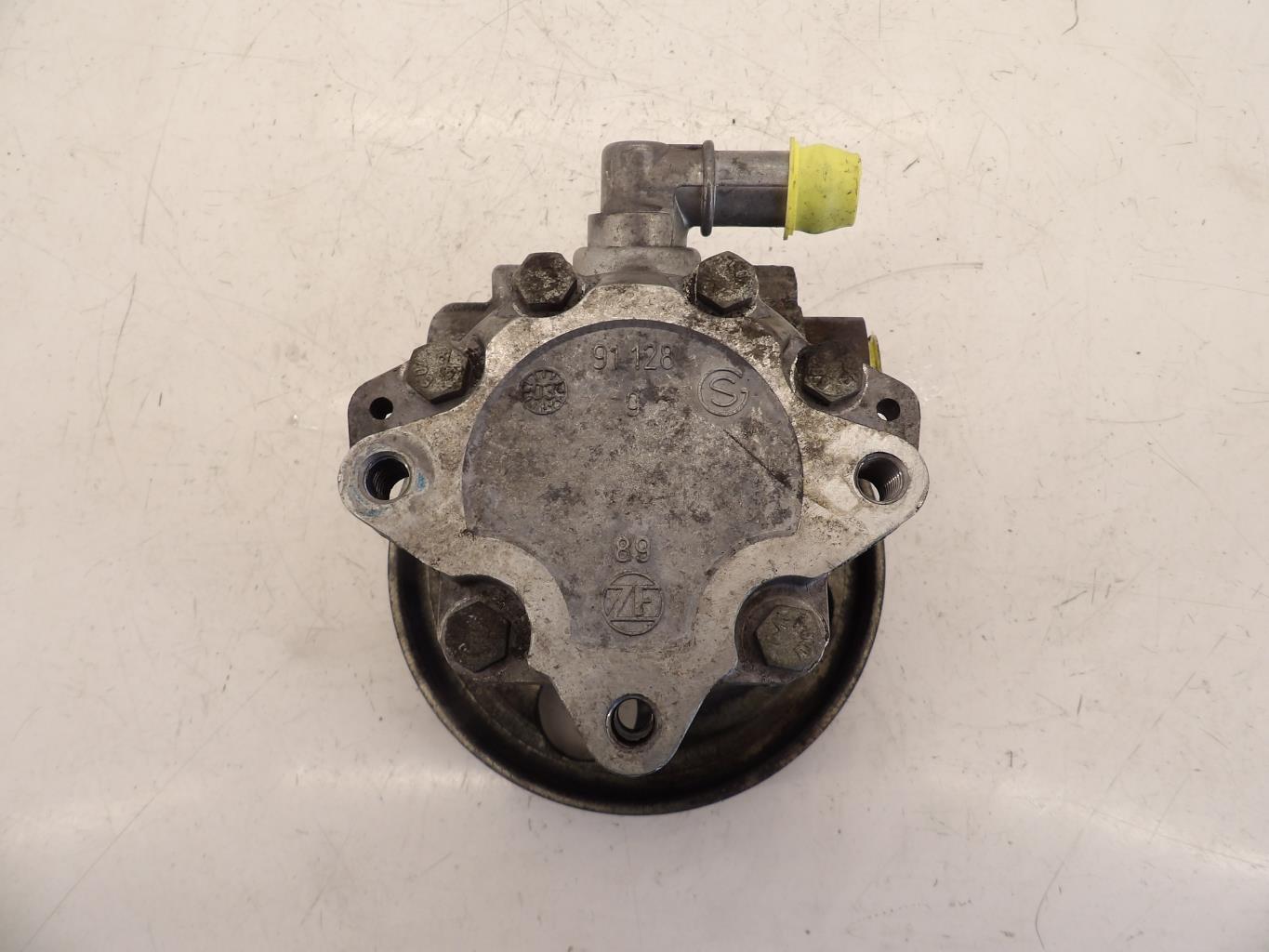 Pompe de direction PEUGEOT 807 Diesel - 1