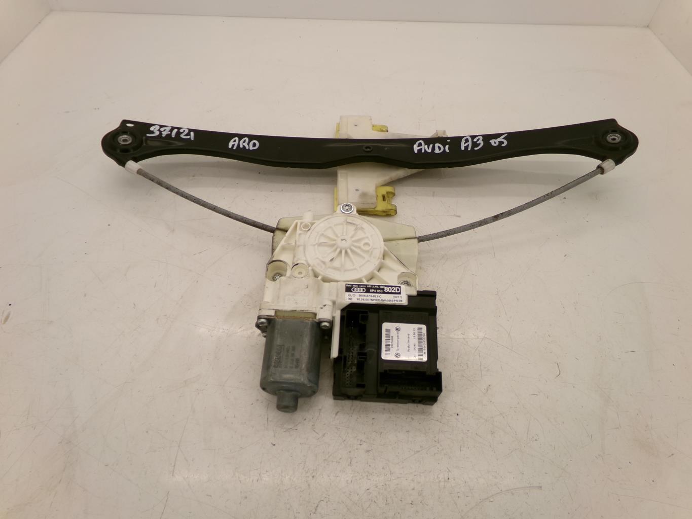Leve vitre electrique arriere droit AUDI A3 2 SPORTBACK PHASE 1 Diesel - 1