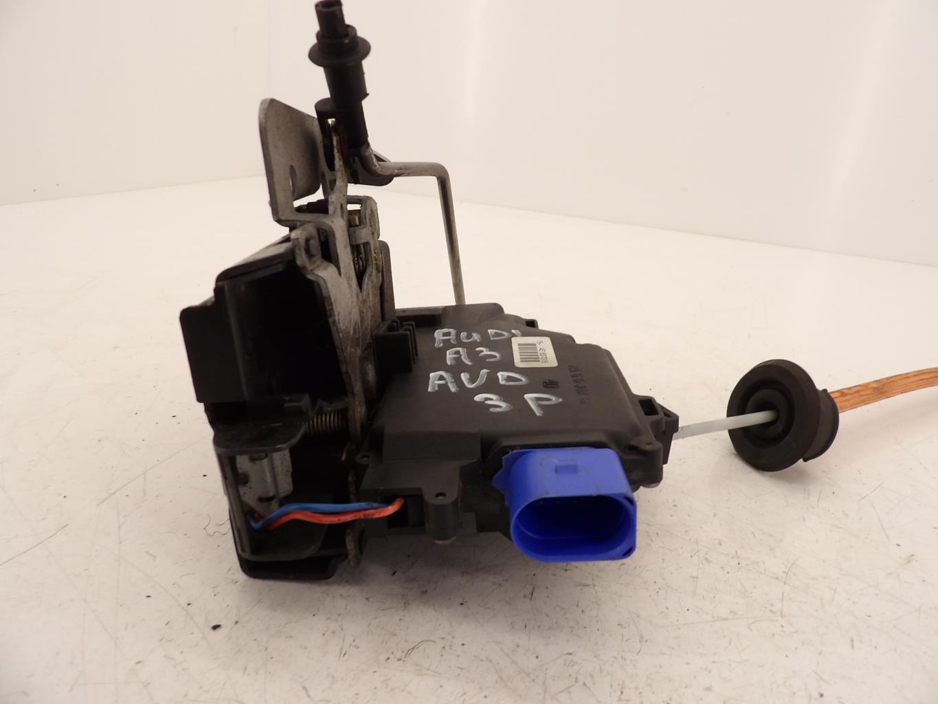 Serrure avant droit AUDI A3 2 PHASE 1 Diesel - 1