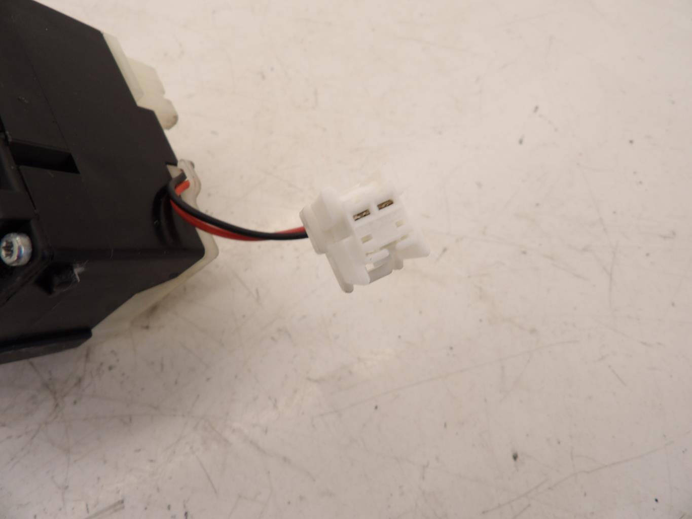 Commodo phare RENAULT CLIO 4 PHASE 2 Essence - 1