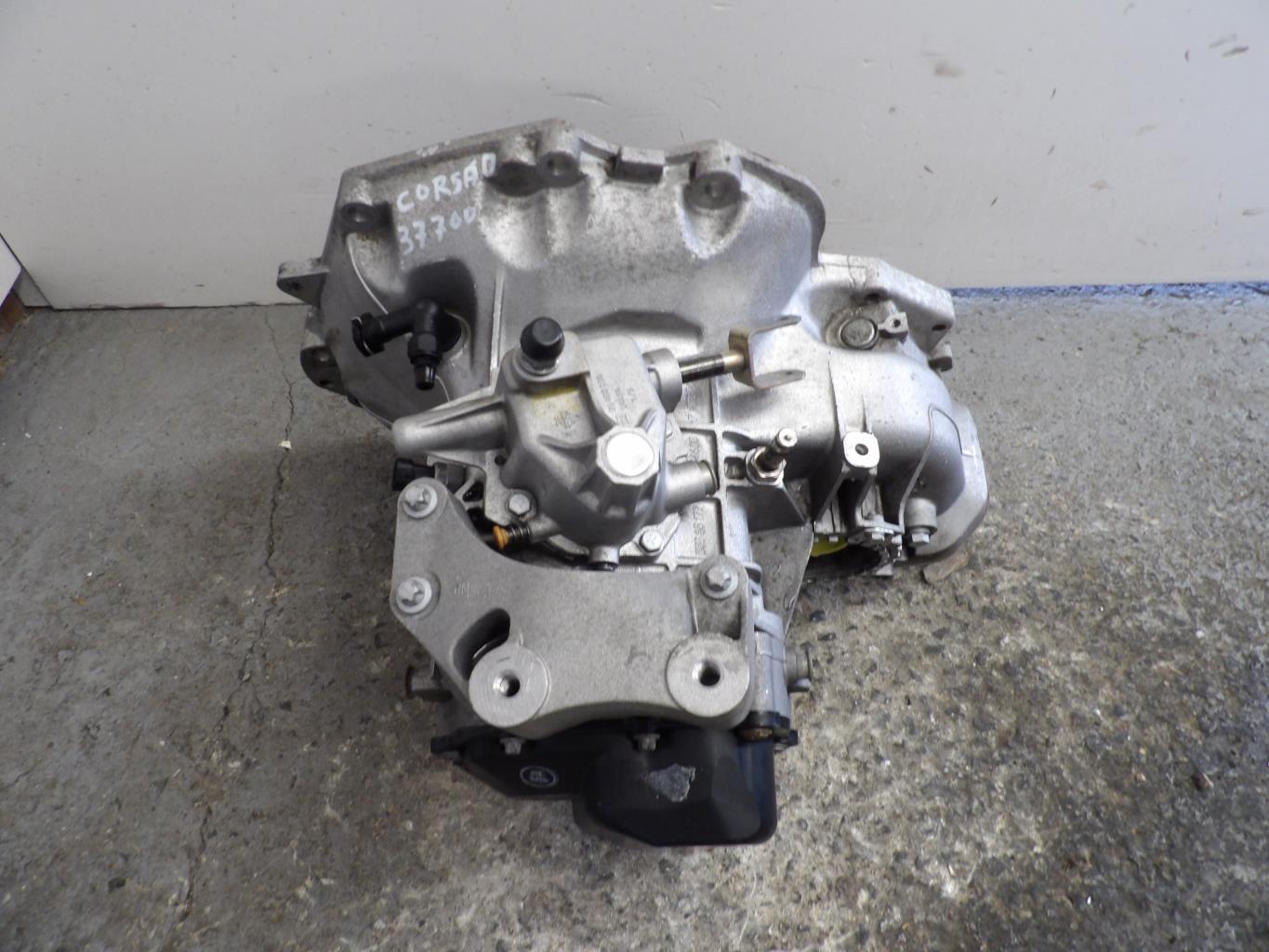 Boite de vitesses OPEL CORSA D PHASE 2 Essence - 1