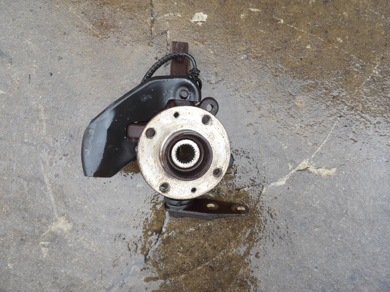 Pivot de moyeu avant droit RENAULT TWINGO 2 PHASE 1 Essence - 1