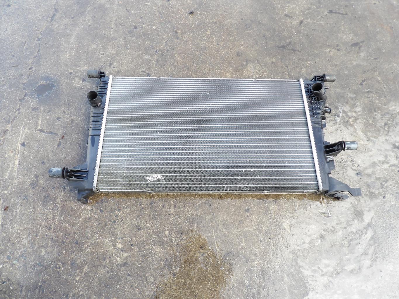 Radiateur eau RENAULT MEGANE 3 PHASE 1 Diesel - 1
