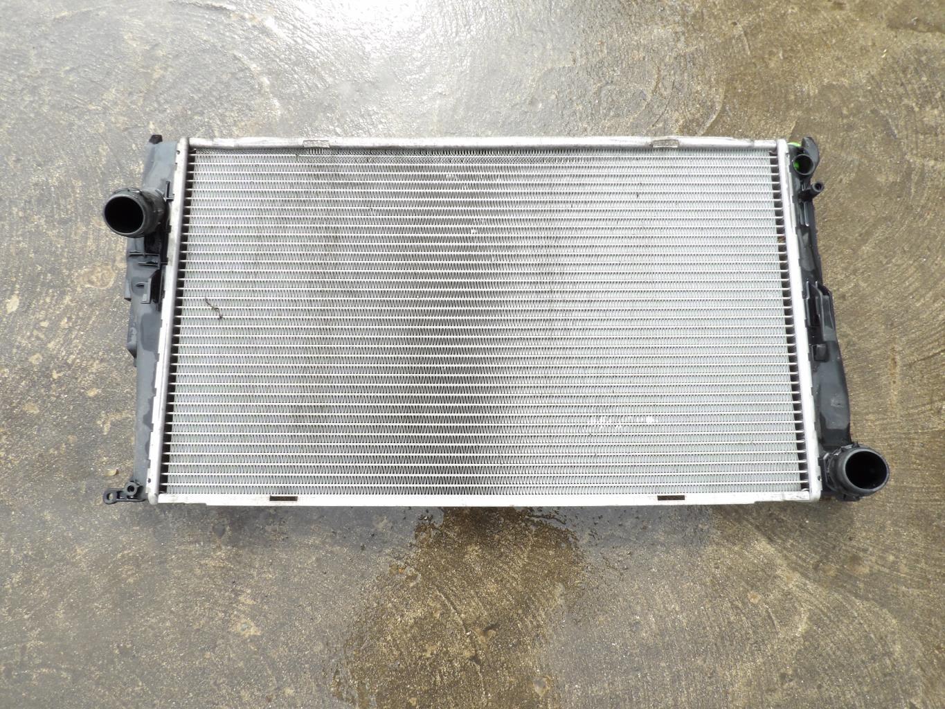 Radiateur eau BMW SERIE 1 E81 Diesel - 1