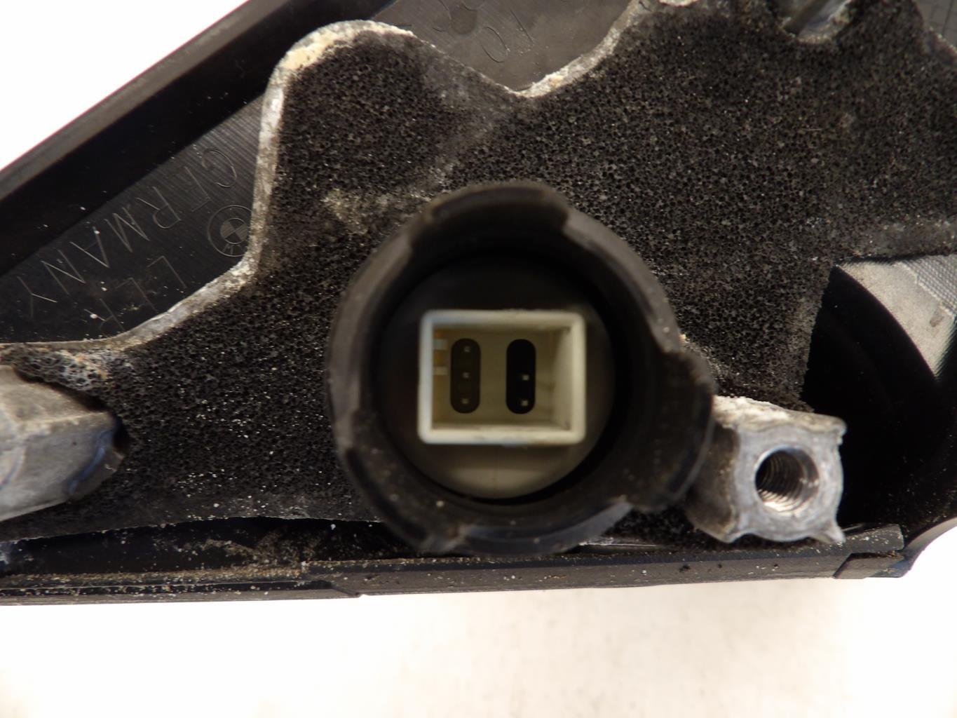 Retroviseur droit BMW SERIE 1 E81 Diesel - 1