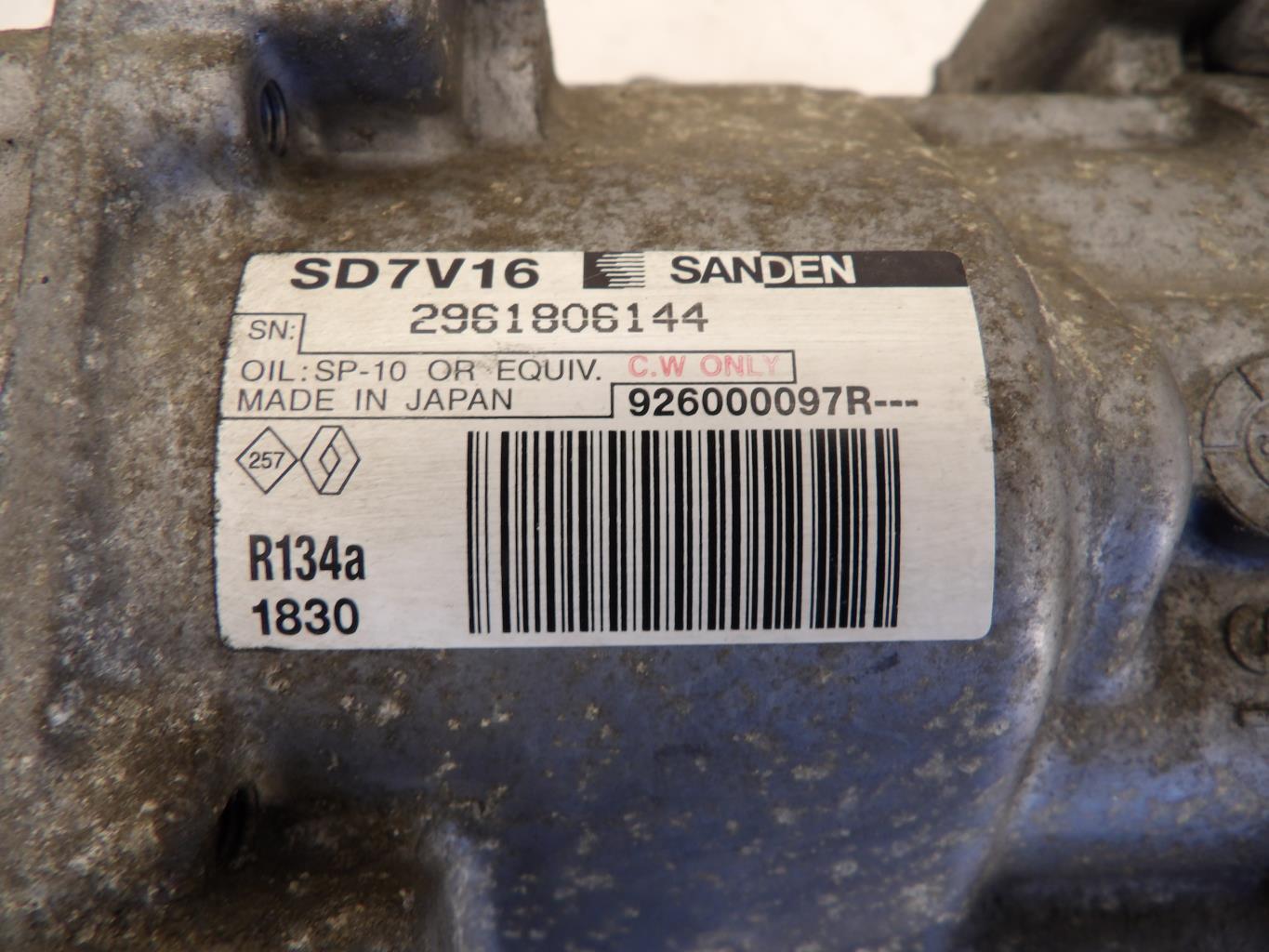 Compresseur clim DACIA DUSTER 1 PHASE 1 Essence/Ethanol - 1