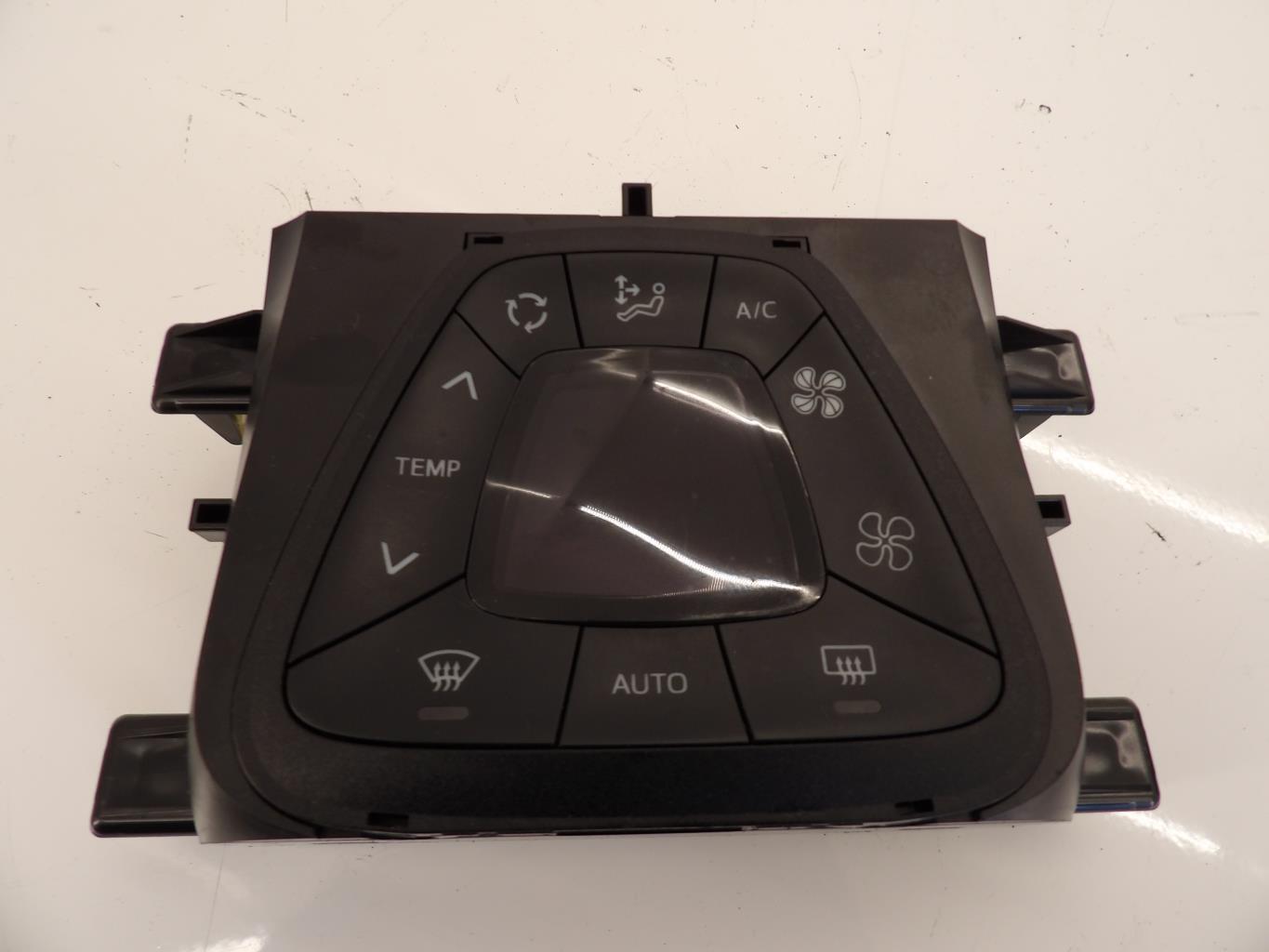 Commande chauffage PEUGEOT 108 Essence - 1