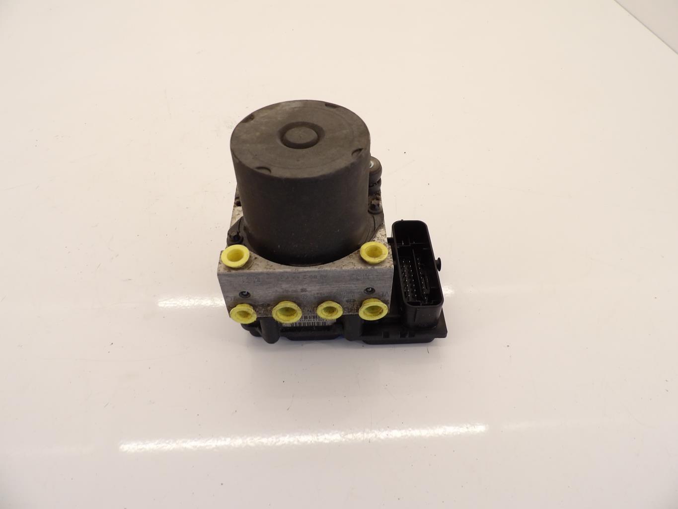 Bloc ABS (freins anti-blocage) RENAULT TRAFIC 2 PHASE 2 Diesel - 1