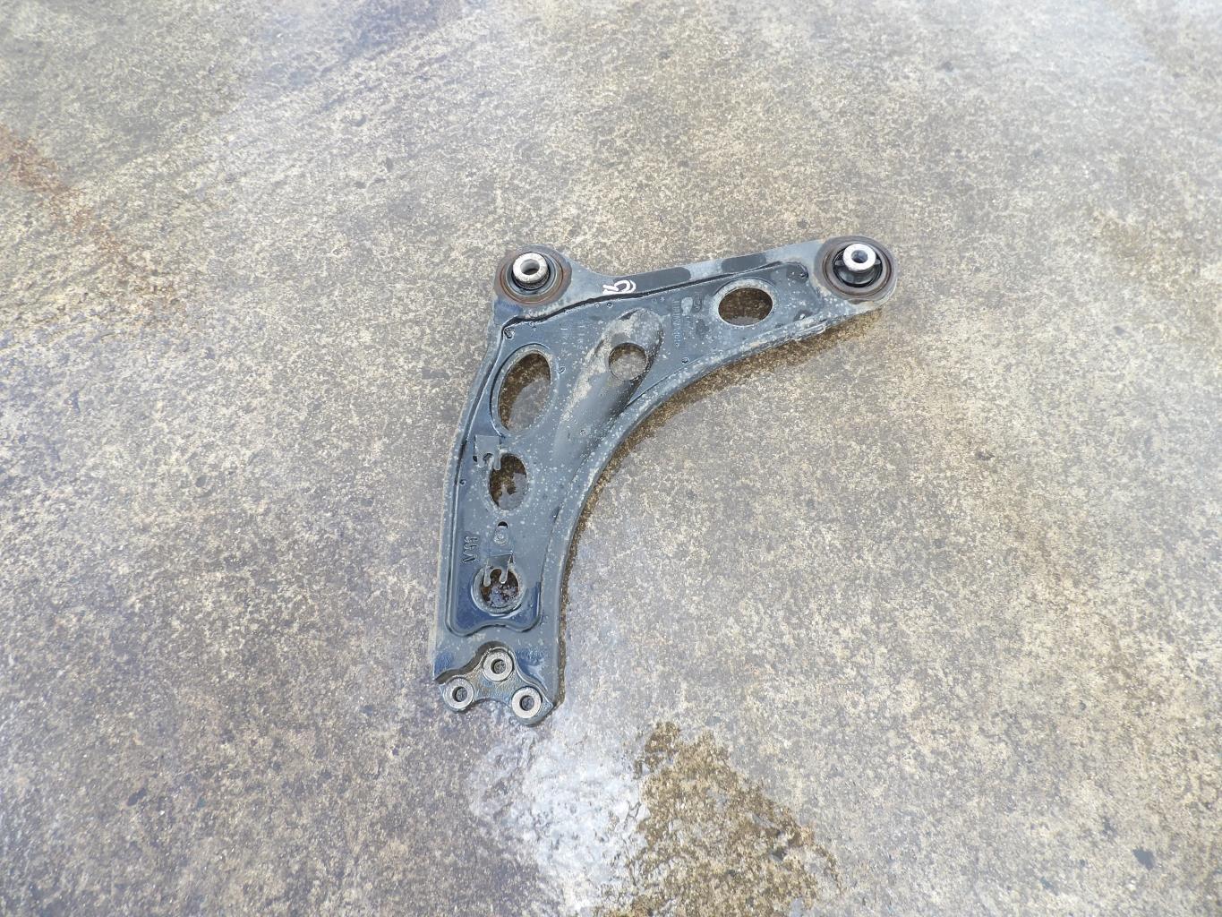 Triangle avant gauche RENAULT TRAFIC 2 PHASE 2 Diesel - 1