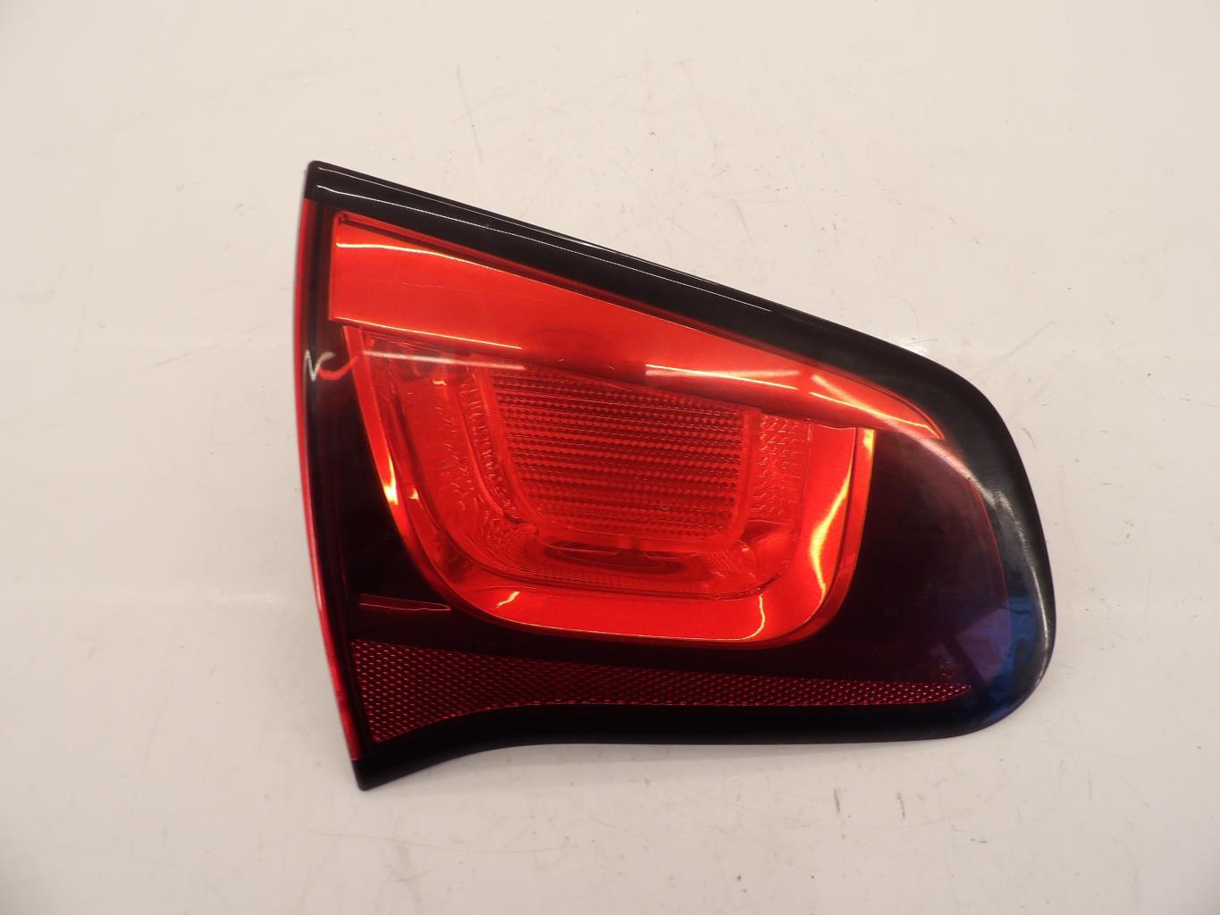 Feu arriere secondaire gauche (feux) CITROEN C3 2 PHASE 1 Essence - 1