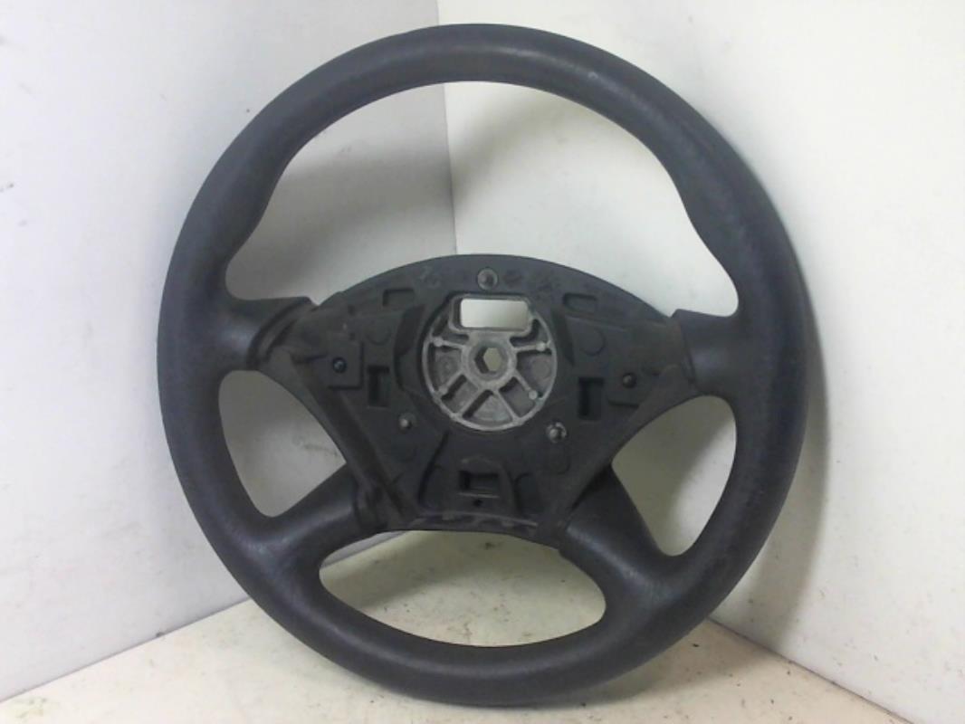 Volant FORD FOCUS 1 Essence - 1