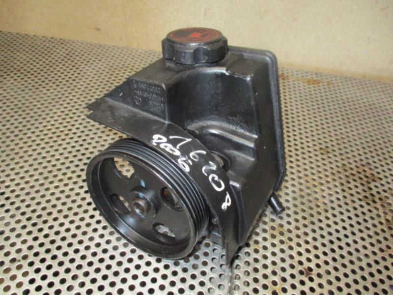 Pompe de direction PEUGEOT 206 PHASE 1 Diesel - 1