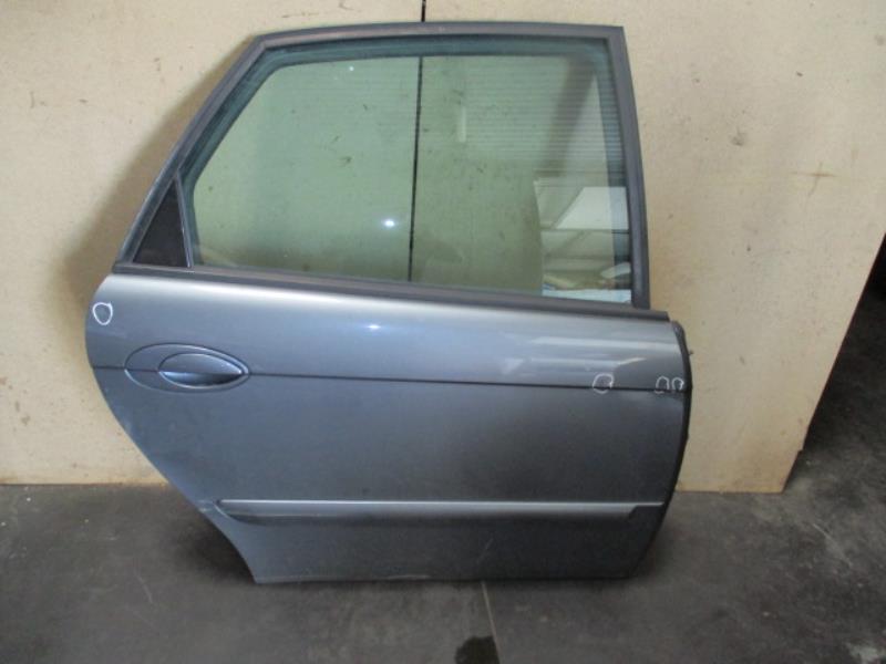 Porte arriere droit CITROEN C5 1 PHASE 1 Diesel - 1