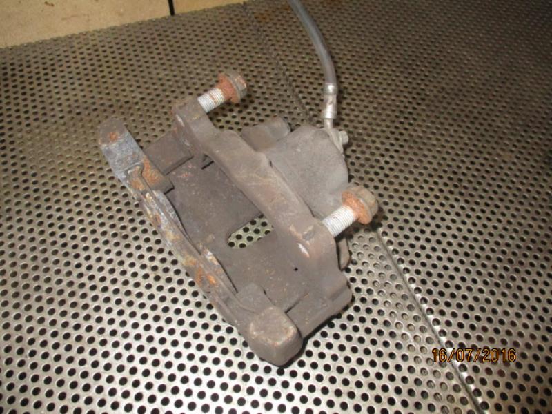Pinza freni anteriore sinistra VOLKSWAGEN GOLF 5 Diésel - 1