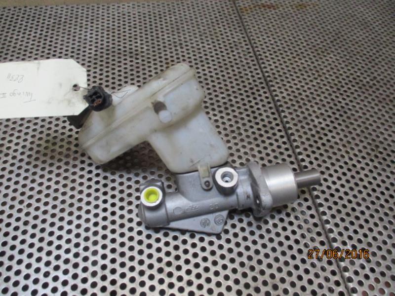 Cilindro maestro (freno) RENAULT TWINGO 2 PHASE 1 Gasolina - 1