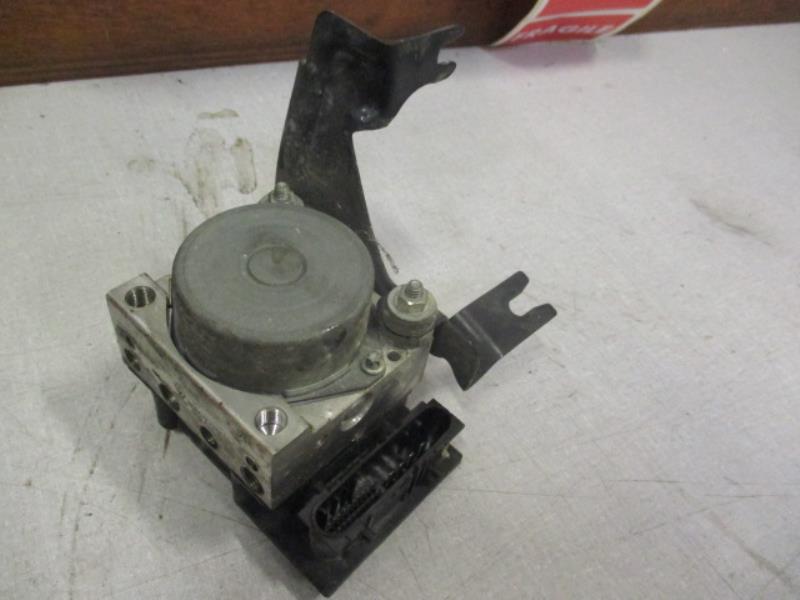 Blocco ABS (antibloccaggio freni) RENAULT CLIO 3 PHASE 1 Diésel - 1