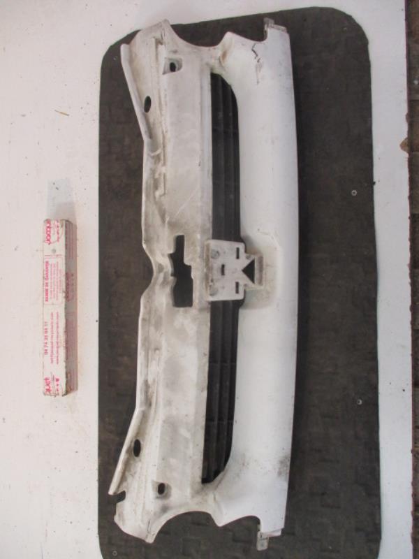Calandre PEUGEOT PARTNER 1 PHASE 1 Diesel - 1