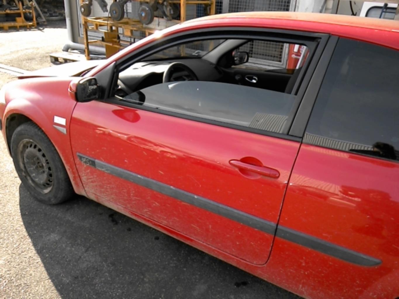 Porte avant gauche RENAULT MEGANE 2 PHASE 1 Diesel - 1