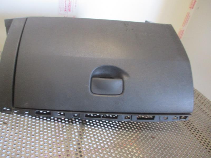 Vano portaoggetti RENAULT CLIO 3 PHASE 2 Diésel - 1