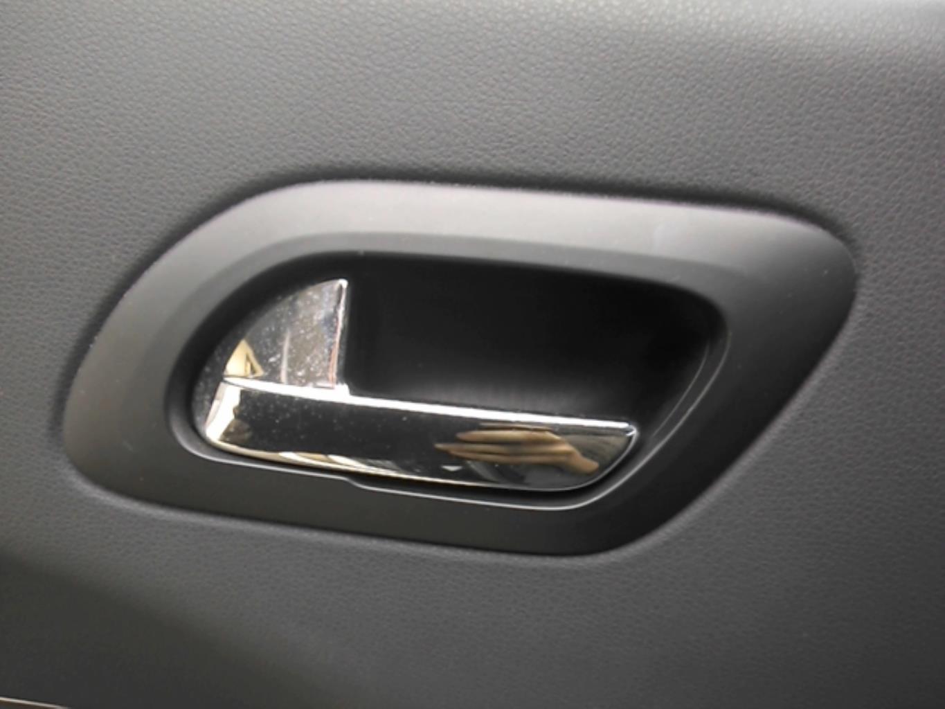 Maniglia interna posteriore sinistra PEUGEOT 5008 1 PHASE 1 Diésel - 1