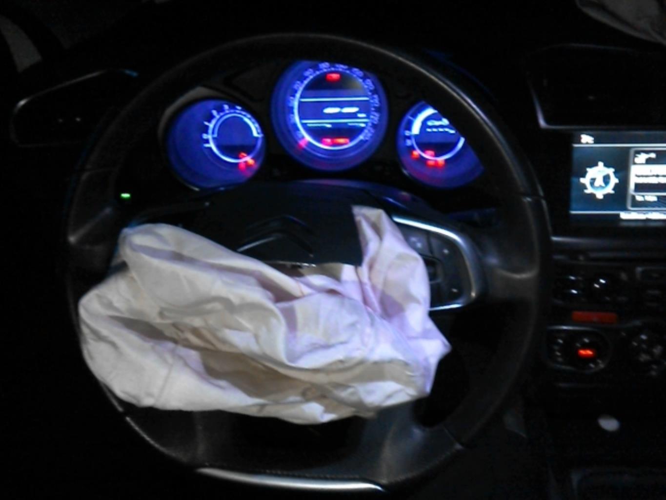 Volant CITROEN C4 2 PHASE 2 Diesel - 1
