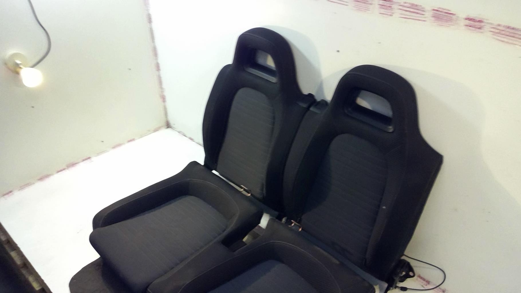 Banquette arriere VOLKSWAGEN SCIROCCO 3 PHASE 1 COUPE Essence - 1