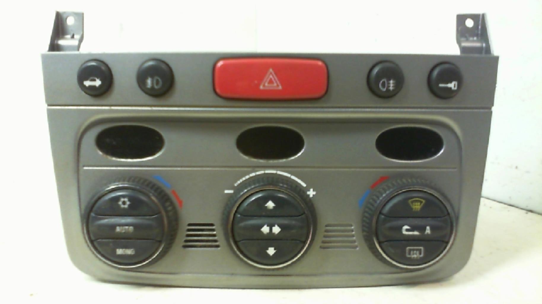Commande chauffage ALFA ROMEO GT COUPE Diesel - 1