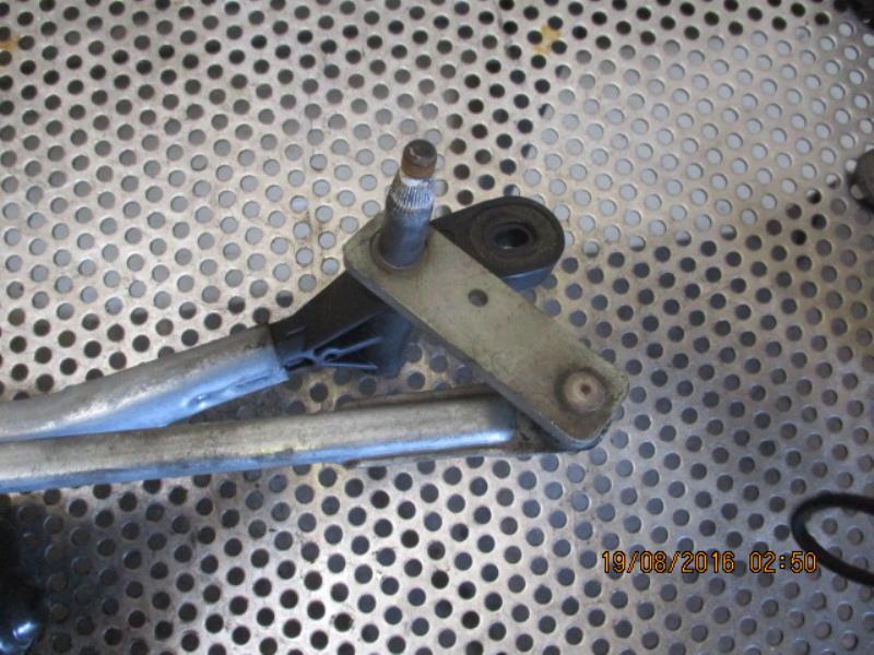 Pinza freni anteriore sinistra RENAULT MEGANE 3 PHASE 2 BREAK Diésel - 1