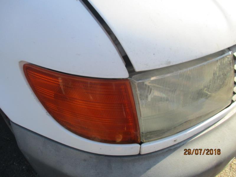 Gruppo ottico anteriore secondario destro (luci)(freccia) MERCEDES VITO 638 Diésel - 1