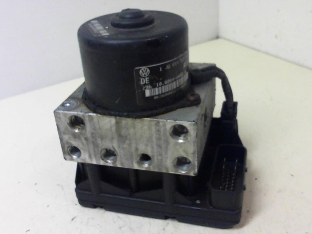 Blocco ABS (antibloccaggio freni) VOLKSWAGEN GOLF 4 Diésel - 1