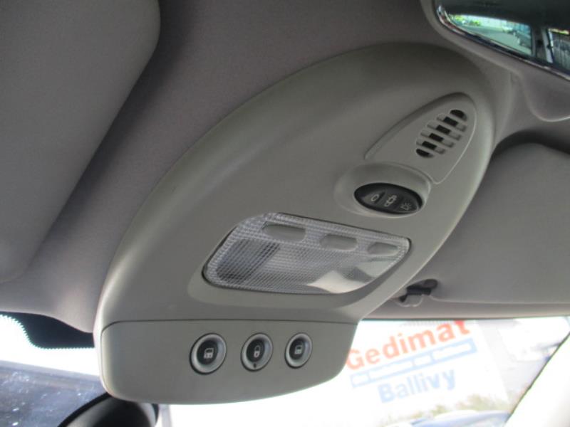 Eclairage de plafonnier PEUGEOT 807 Diesel - 1