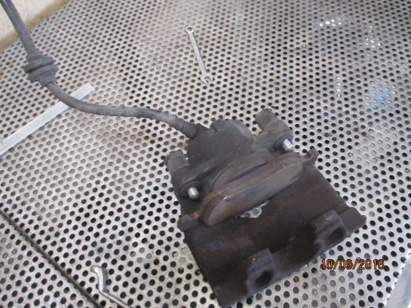 Pinza freni anteriore destra RENAULT MEGANE 3 PHASE 1 Diésel - 1