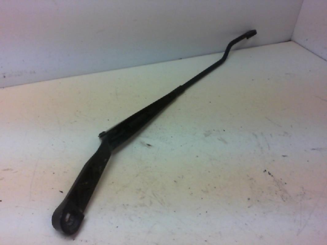 Braccio tergicristallo anteriore sinistro VOLKSWAGEN GOLF 3 Diésel - 1