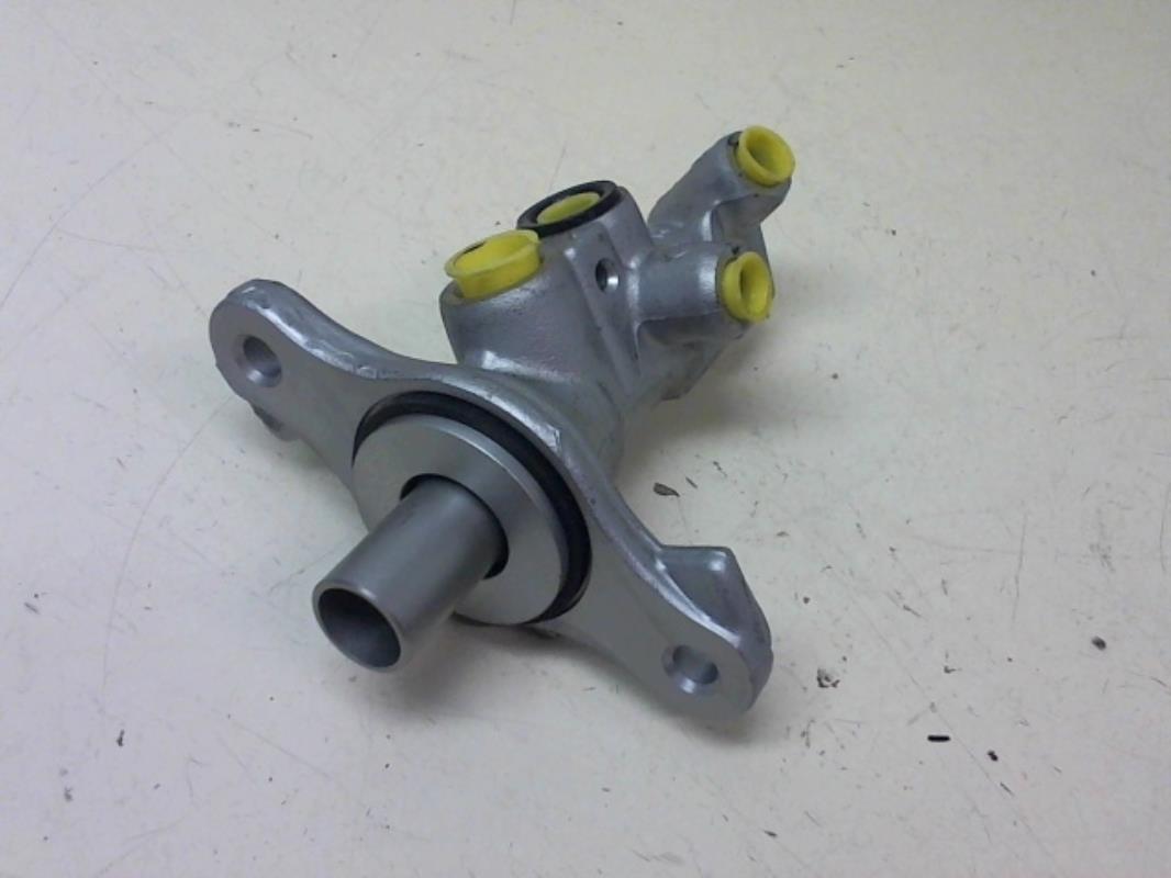 Cilindro maestro (freno) RENAULT CLIO 4 PHASE 2 Gasolina - 1